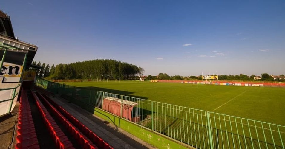 stadion pogled sa terena